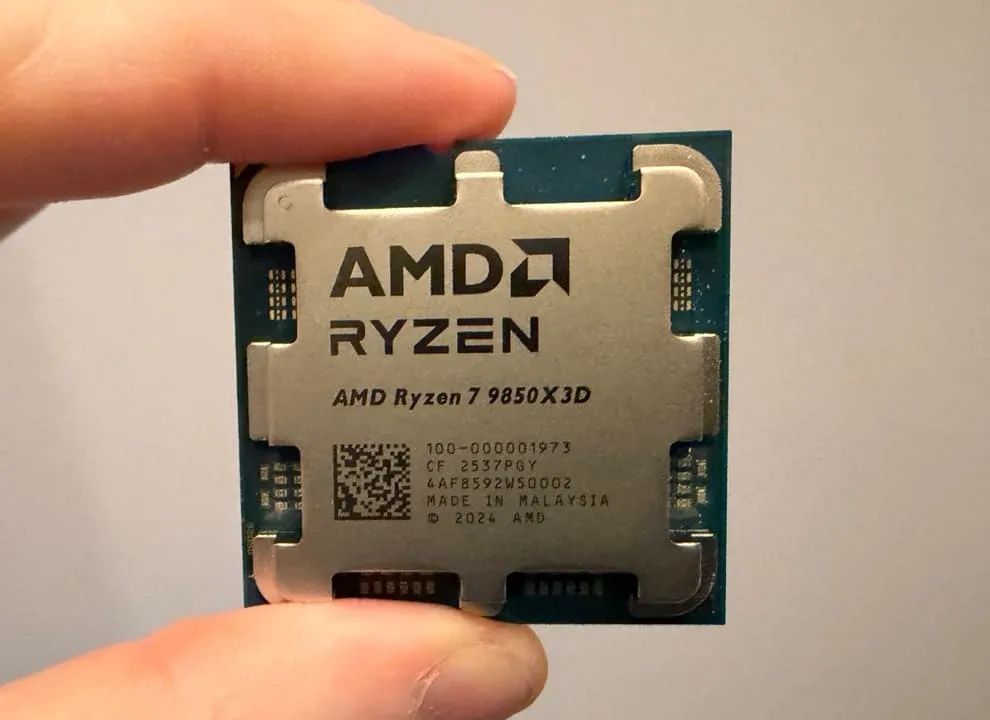 AMD Ryzen 7 9850X3D AM5 4.70GHz 8-Core Processor - $439.99