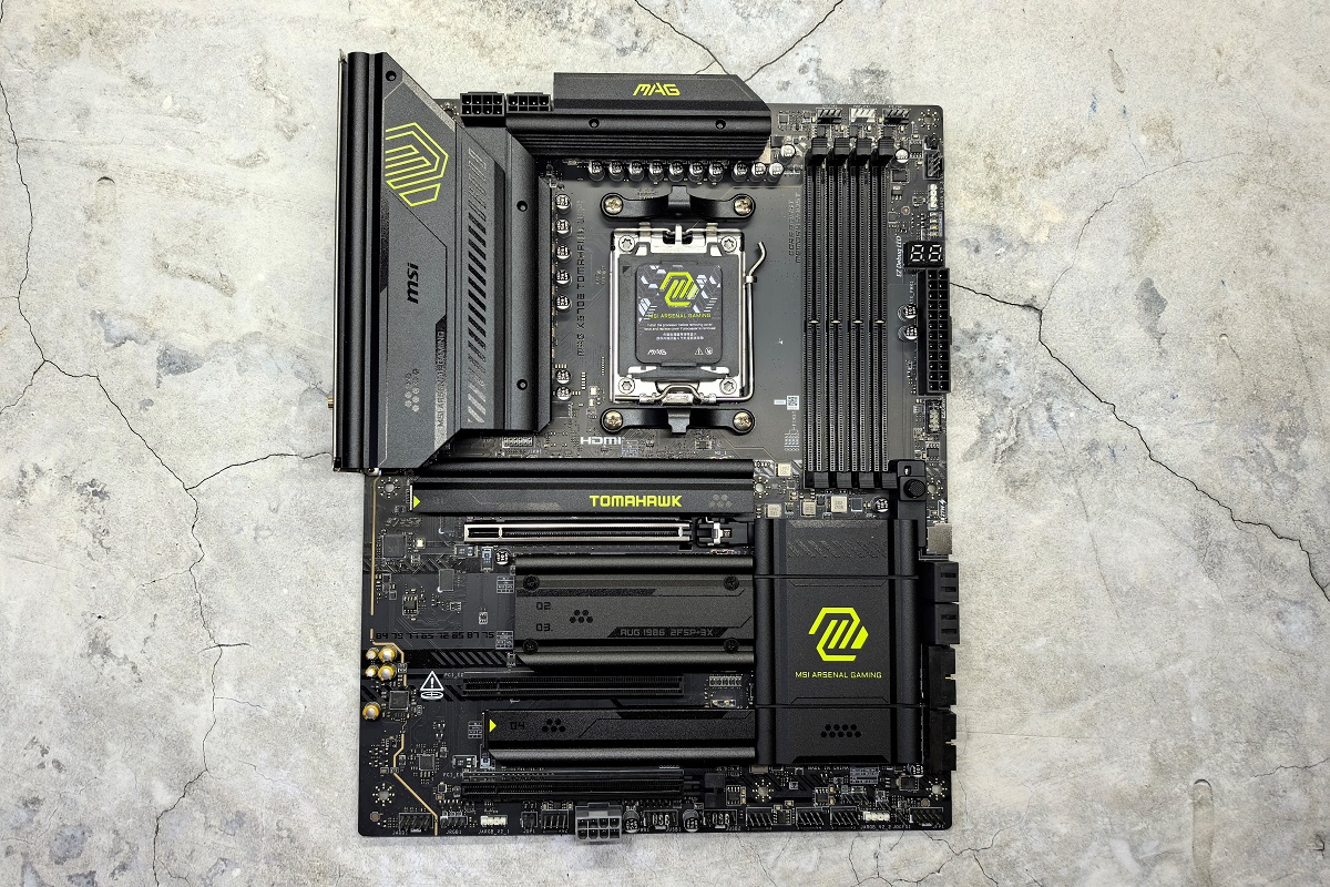 MSI MAG X870 TOMAHAWK WIFI & Ryzen 7 9800X3D Bundle - $759.99