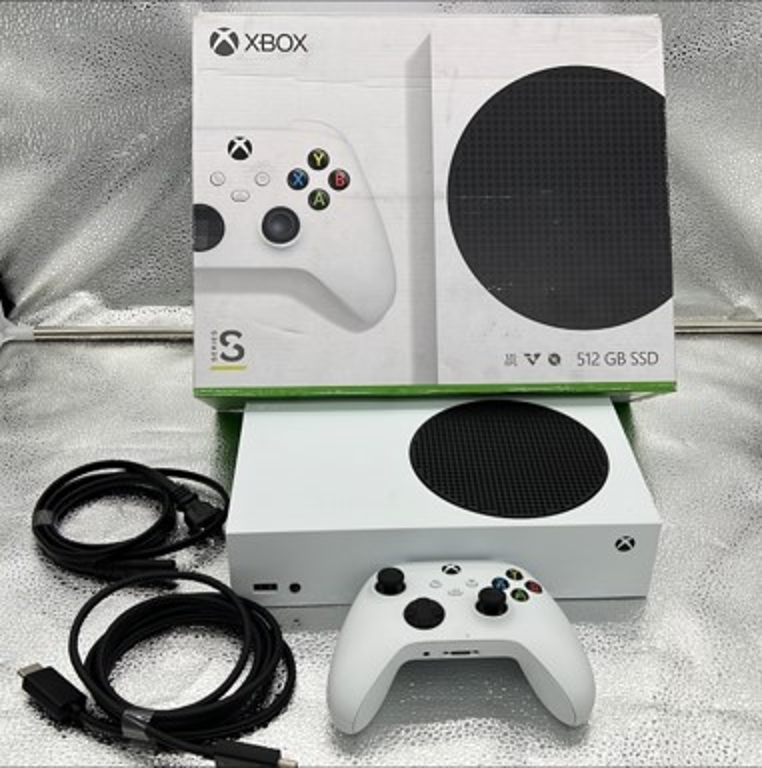 Xbox Series S 512GB Amazon Like-New - $265.04